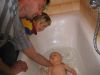 Vojtek se koupe ve velk van! :o)